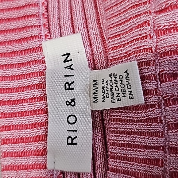 Rio & Rian medium pink short sleeve crop top shirt - Picture 5 of 6